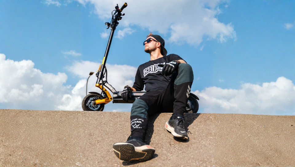 electric scooter maintenance